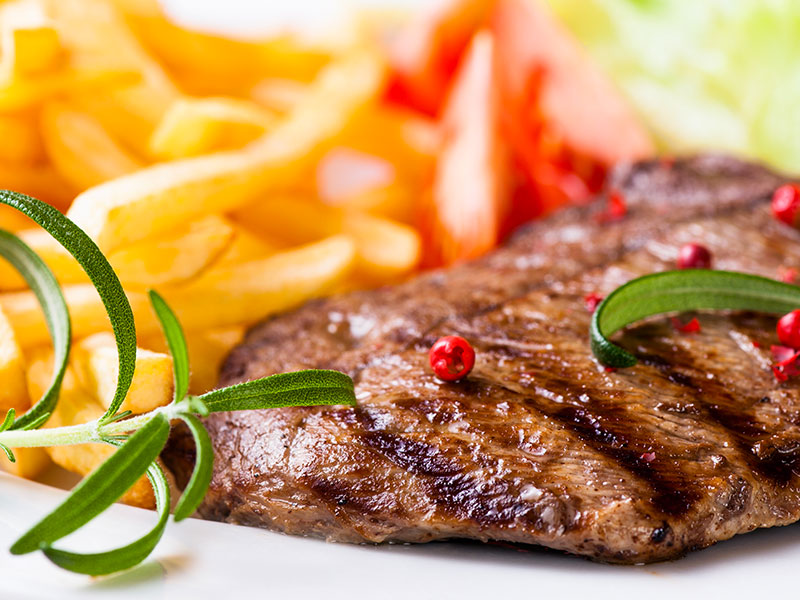 colonial, rincon colonial, rincón de la colonial, restaurante en Úbeda, dónde comer en Úbeda, restaurante en Úbeda centro, comida casera en Úbeda, tapas en Úbeda, cocina tradicional en Úbeda, mejores restaurantes en Úbeda, restaurante acogedor en Úbeda, comer bien en Úbeda, restaurante recomendado en Úbeda, calamares a la romana, calamares a la romana en Úbeda, comida para llevar en Úbeda, comida a domicilio en Úbeda, restaurante con comida para llevar Úbeda, tapas para llevar en Úbeda, pedir calamares a domicilio Úbeda, careta frita, careta frita en Úbeda, platos tradicionales Úbeda, pedir careta frita a domicilio Úbeda, puntillitas fritas, puntillitas en Úbeda, tapas de pescado en Úbeda, raciones para llevar en Úbeda, pedir puntillitas a domicilio Úbeda, solomillo al Jerez, solomillo de cerdo al Jerez, solomillo con gambas en Úbeda, platos caseros Úbeda, pedir solomillo al Jerez a domicilio Úbeda, restaurante comida tradicional Úbeda, flamenquín casero, flamenquín en Úbeda, flamenquín andaluz, platos tradicionales Úbeda, pedir flamenquín a domicilio Úbeda, restaurante típico de Úbeda, torreznos de Soria, torreznos en Úbeda, torreznos crujientes, pedir torreznos a domicilio Úbeda, platos típicos Úbeda, carrillada en salsa, carrillada al Pedro Ximénez, carrillada en Úbeda, guisos tradicionales Úbeda, pedir carrillada a domicilio Úbeda, sepia a la plancha, sepia con ajo y perejil, sepia a la plancha en Úbeda, platos de pescado Úbeda, pedir sepia a domicilio Úbeda, restaurante mediterráneo en Úbeda, nuggets de pollo, nuggets de pollo con patatas, nuggets en Úbeda, menú infantil Úbeda, pedir nuggets a domicilio Úbeda, platos para niños Úbeda, pechuga empanada, pechuga de pollo empanada, pechuga con patatas fritas, pedir pechuga empanada a domicilio Úbeda, menú infantil Úbeda, cachopo casero, cachopo en Úbeda, cachopo con jamón y queso, pedir cachopo a domicilio Úbeda, cafetería en Úbeda, desayunar en Úbeda, merendar en Úbeda, café en Úbeda, mejores cafeterías en Úbeda, cafetería acogedora en Úbeda, dónde tomar café en Úbeda, cafetería centro de Úbeda, tardeo en Úbeda, copas en Úbeda, bares de copas en Úbeda, locales de tardeo en Úbeda, bar de copas en Calle Redonda de Miradores, dónde salir en Úbeda, ocio nocturno en Úbeda, tomar copas en Úbeda, pub en Úbeda, salir en Úbeda, conciertos en Úbeda, fiesta en Úbeda, locales para eventos en Úbeda, prebodas en Úbeda, pubs con música en Úbeda